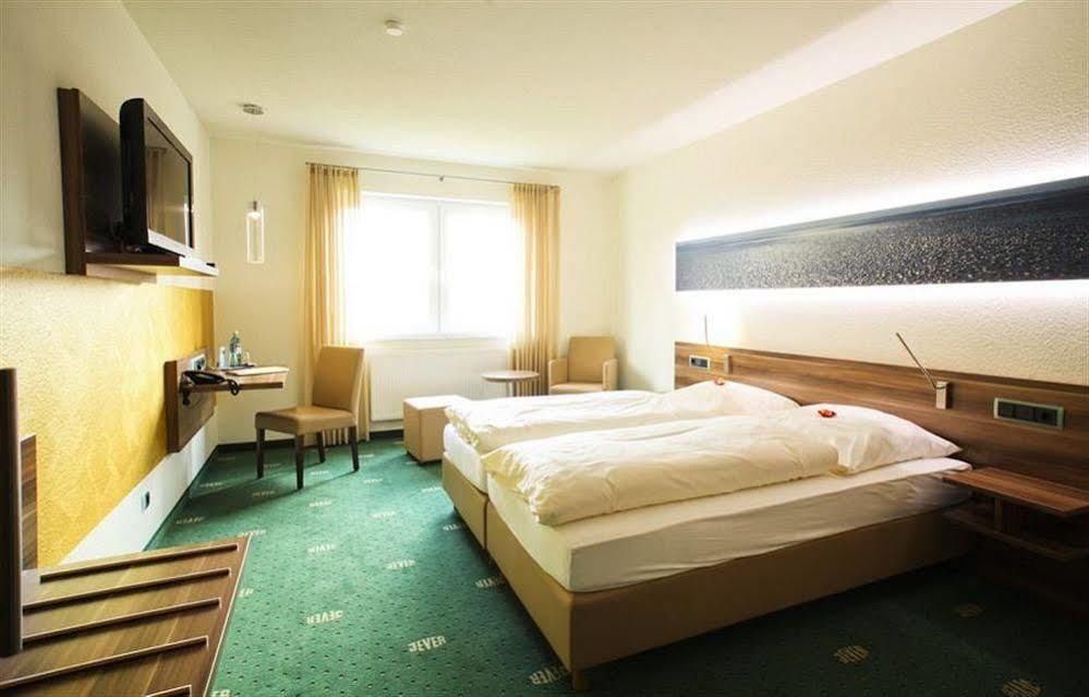 Hotel Im Schuetzenhof, Jever Exterior foto
